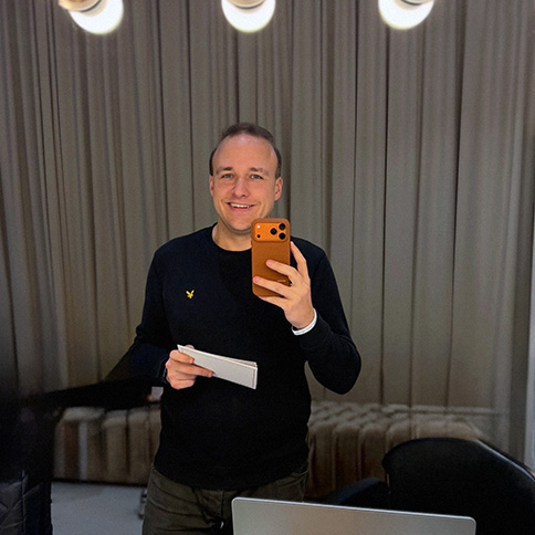 Patrick van den Hoek - Media Strategist, Voice-over Artist and Consultant with 15 years of experience